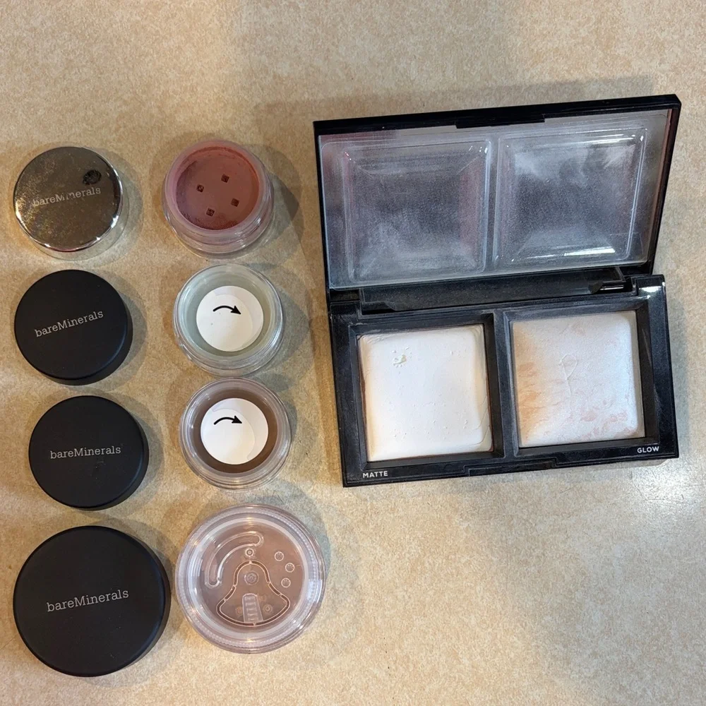 bareMinerals Bundle Set (New and Used) - Picture 2 of 7